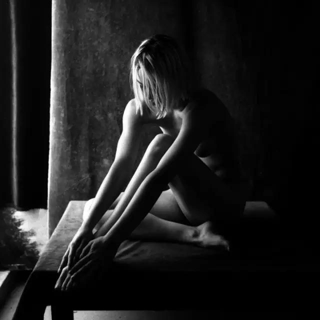 情色恰到好处，这才叫人体艺术