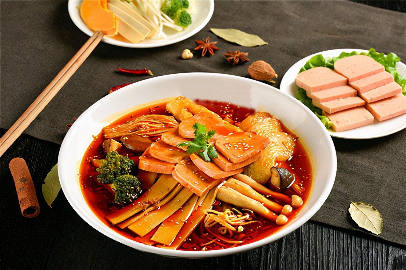 四川有什么特点的好吃的小吃,正宗的四川小吃什么最火爆又好吃