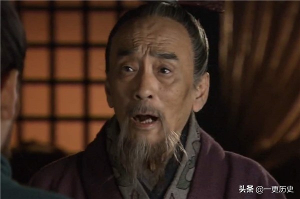 “三姓家奴”吕布的惨淡人生，看似光鲜，却一直被人利用