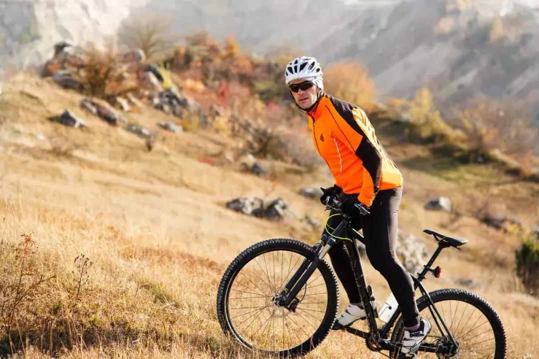 自行车骑行头盔有必要买吗,自行车骑行头盔有必要吗