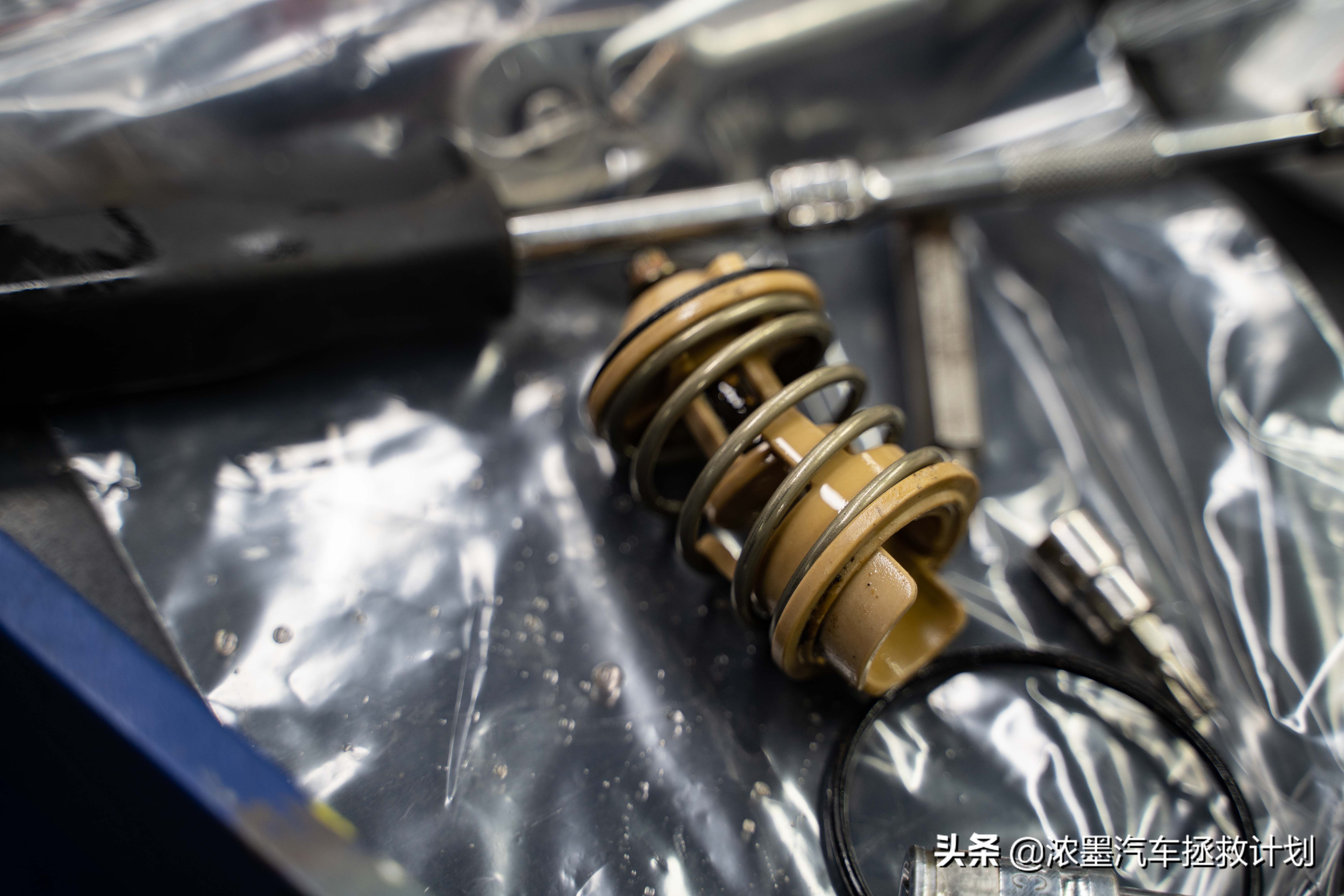 途锐改灯19款锋锐,途锐锋锐