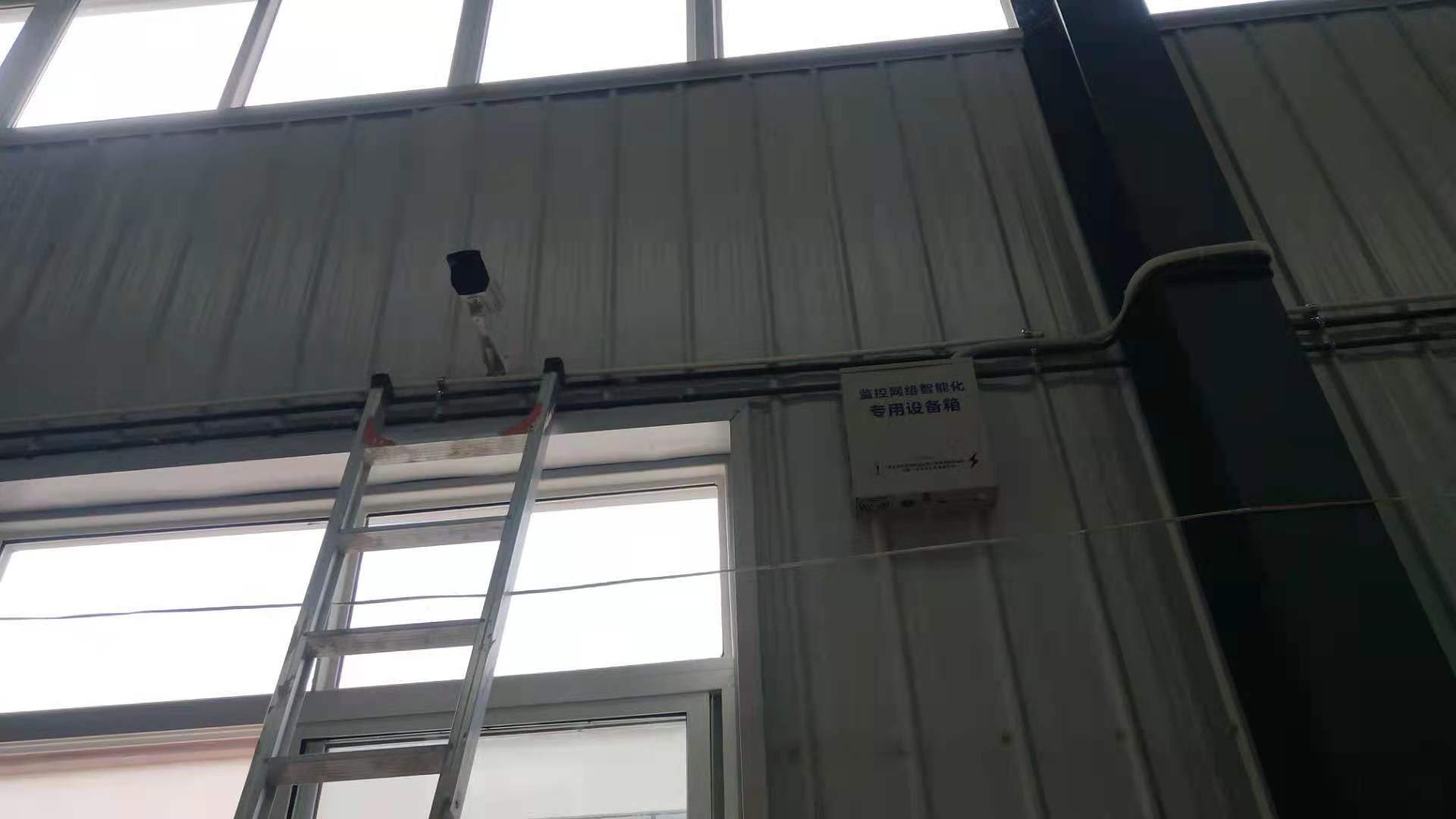 25个摄像头报价3万块被拒绝，结果用户网购回来叫我400元一天安装