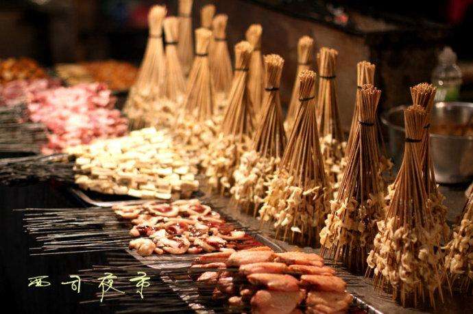 最新开封夜市小吃一条街推荐,河南开封夜市有什么特点的小吃