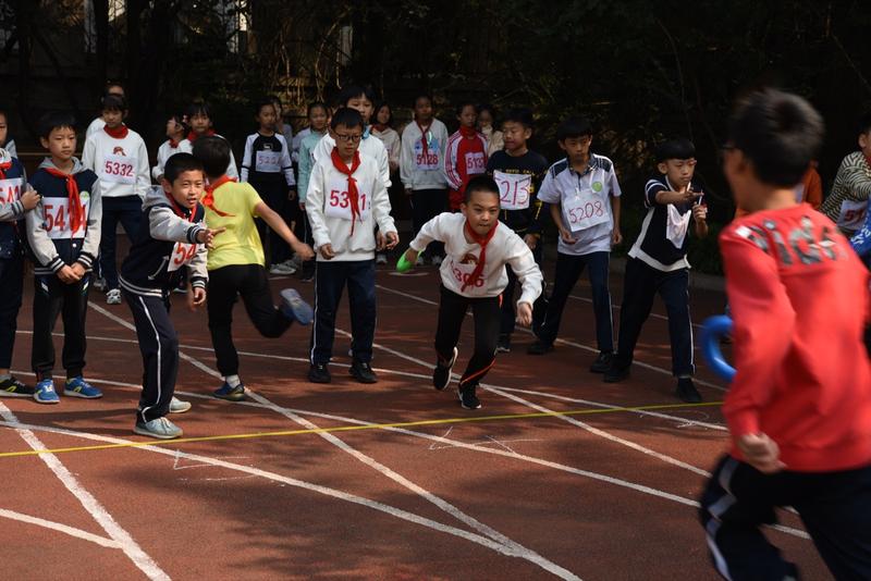 挑战自我突破极限小学,青岛燕儿岛路第一小学