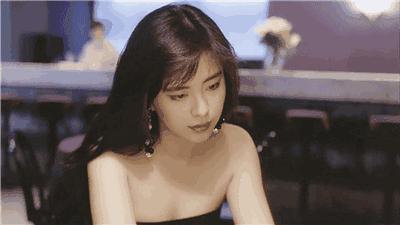 王祖贤现在靠什么生活,不工作不上班哪来的钱