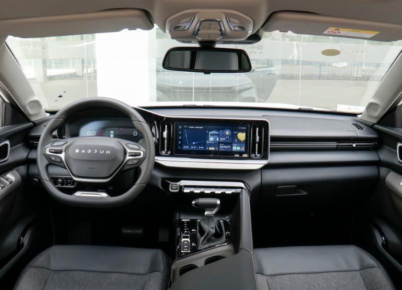 10万元买车预算颜值党就看这4款,买车没头绪15万元家轿首选这几款