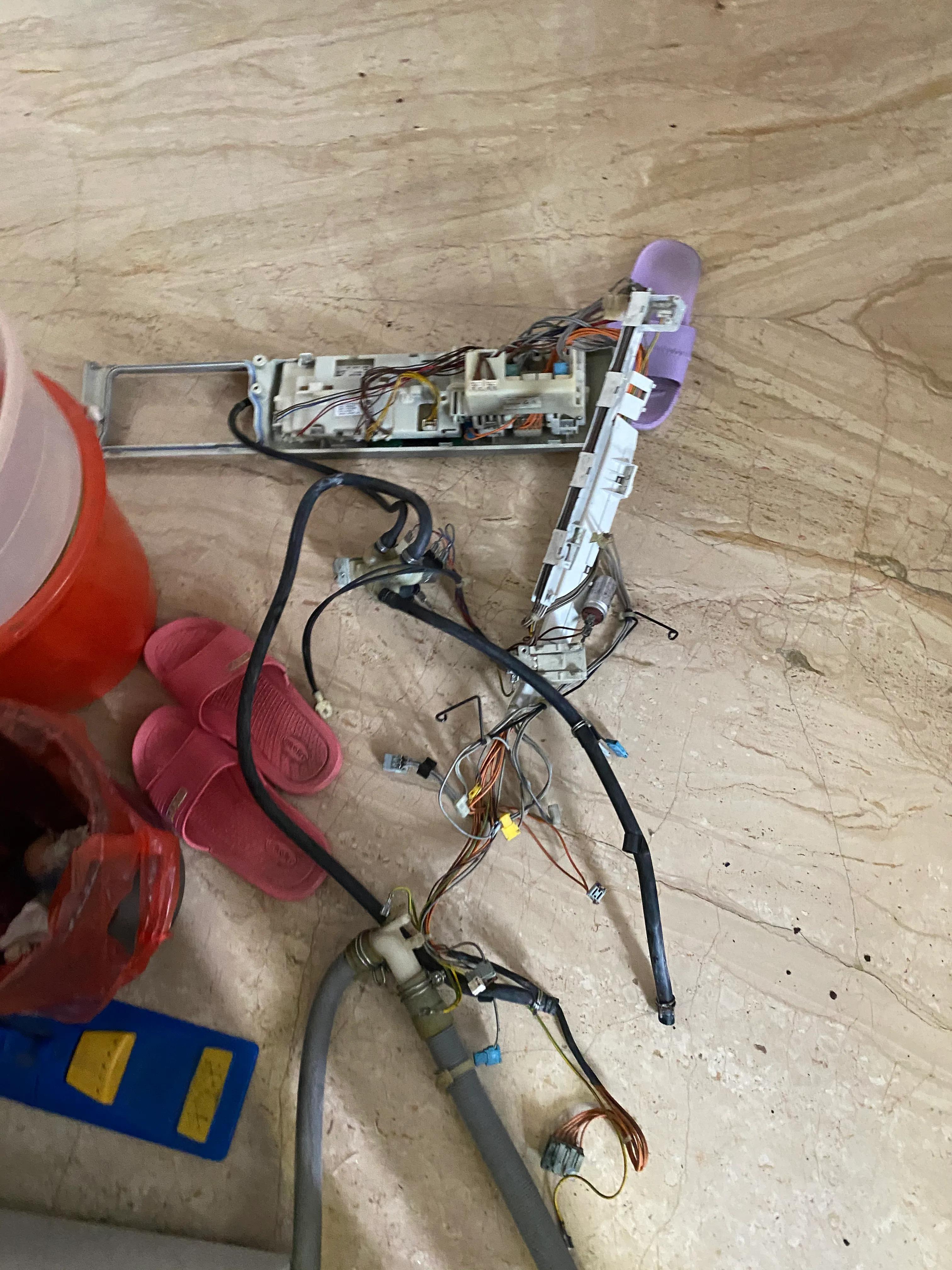 西门子洗衣机换碳刷需不需要磨,西门子洗衣机wm3005更换排水管