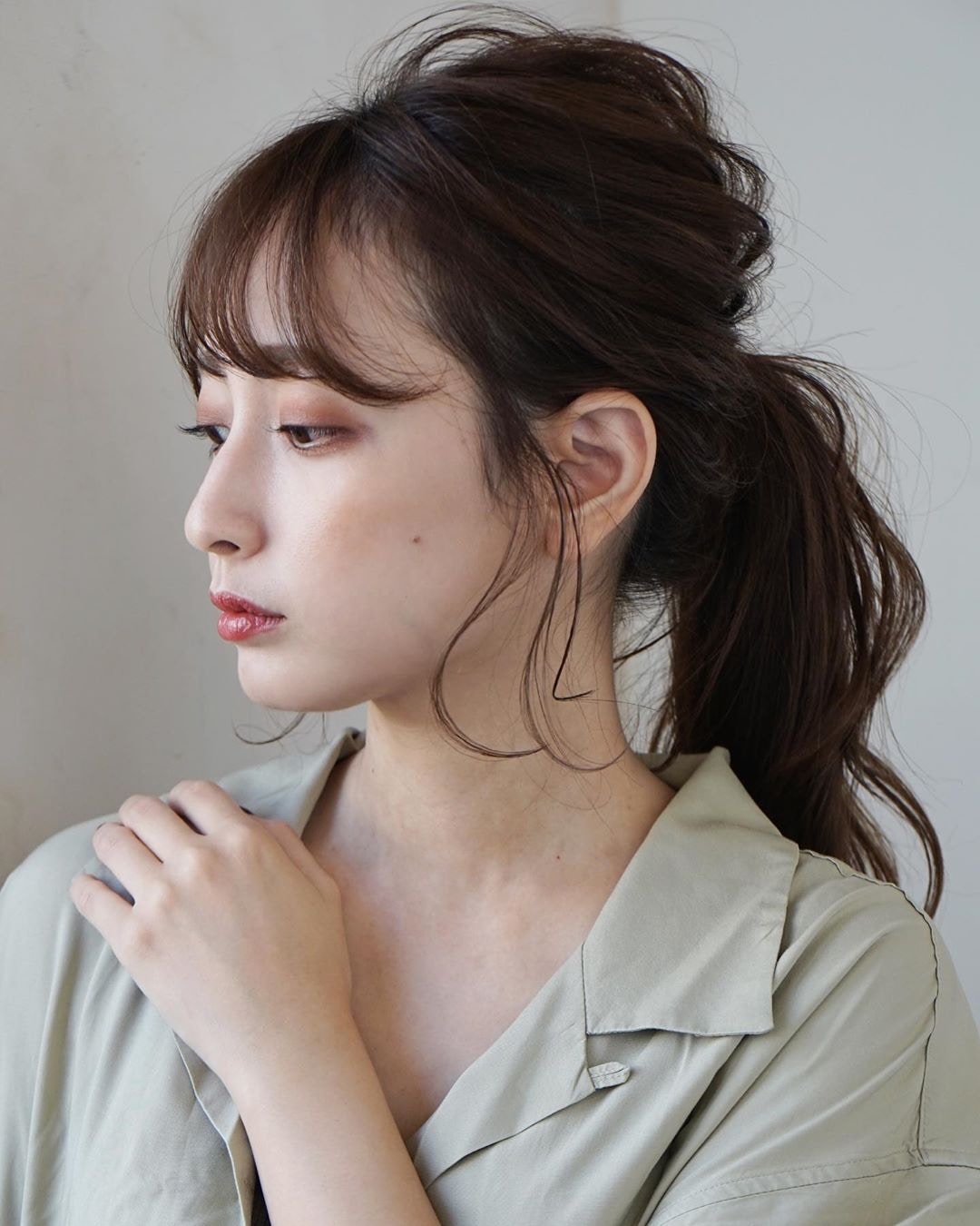 2020最火发型卷发侧颜刘海,2020年流行的日系发型图片