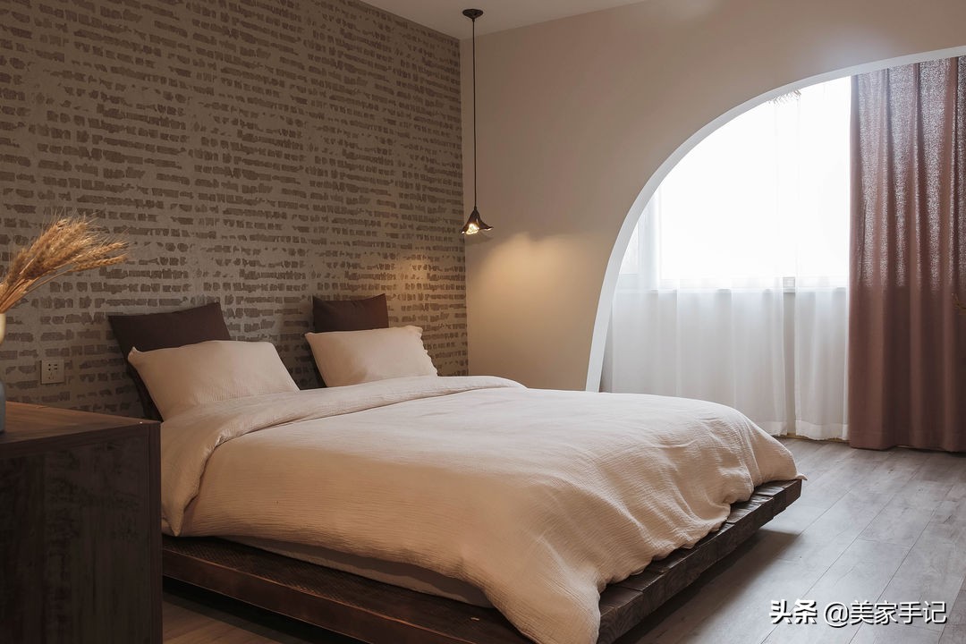 北京一对夫妻花2年装修20万,一对北京夫妻12年极简生活