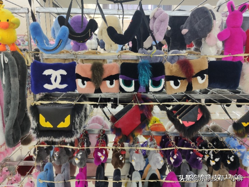 皮草卡通包包,皮草新款包包