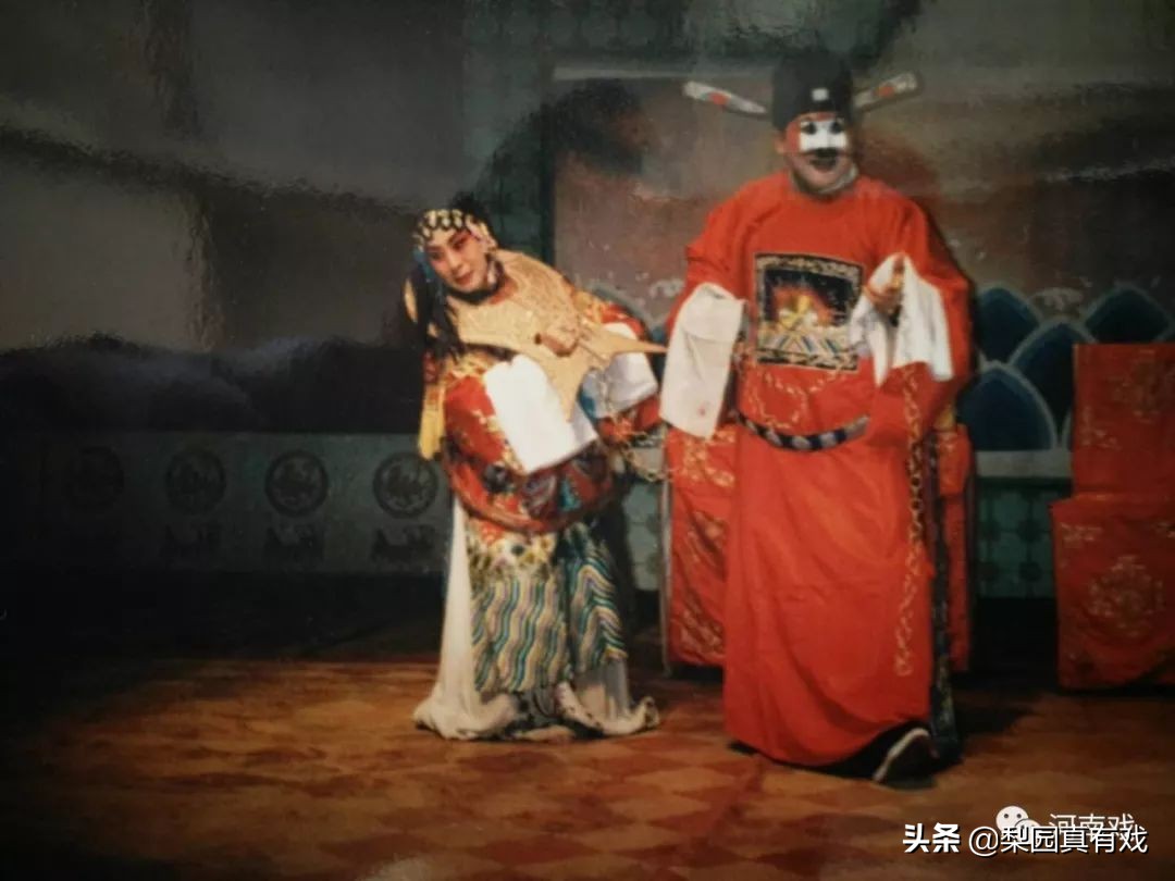 《唐知县审诰命》79年轰动京城，唐喜成李斯忠吴碧波都给他配戏