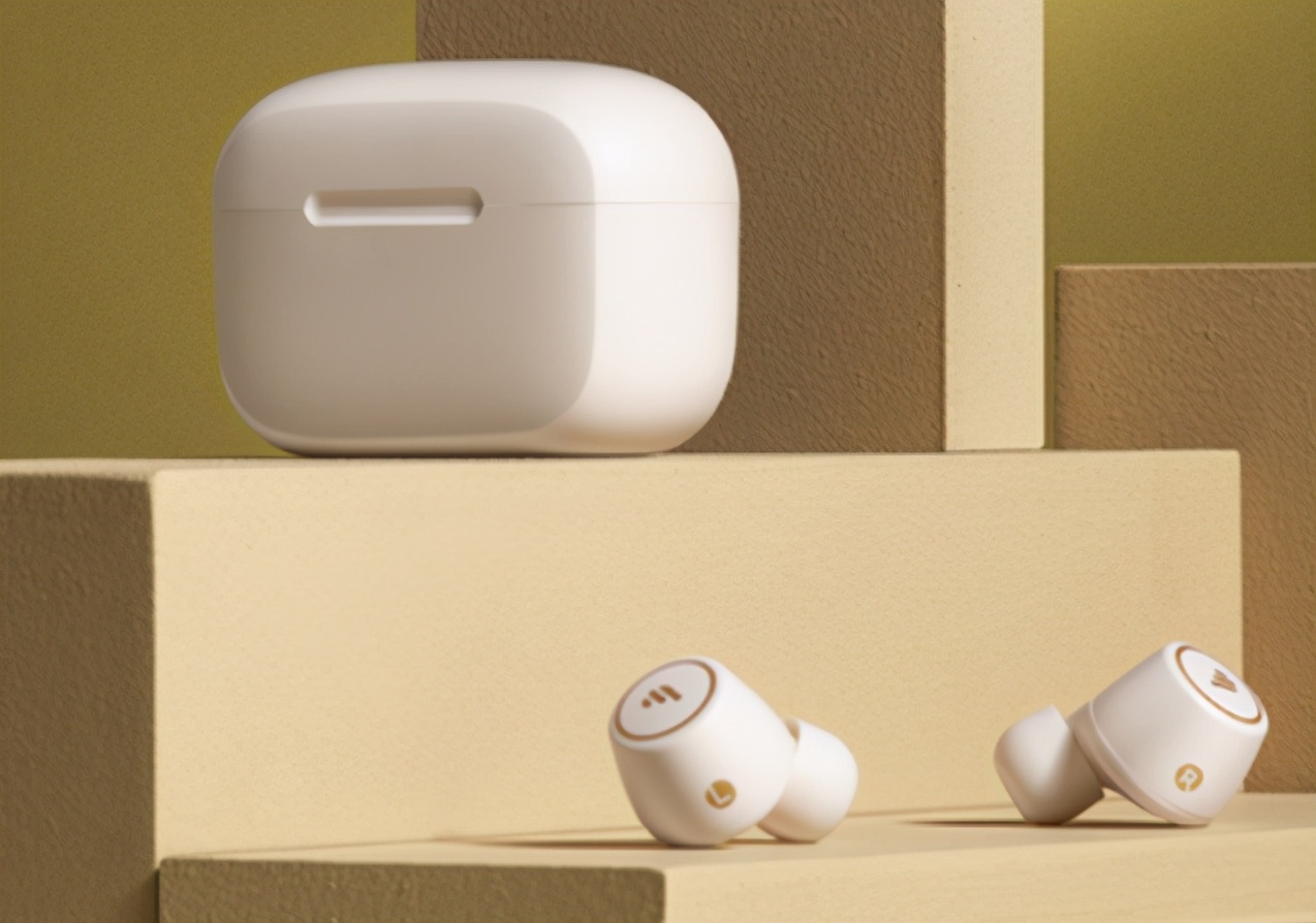 华为耳机freebuds2与光荣蓝牙耳机,最新性价比高的蓝牙运动耳机