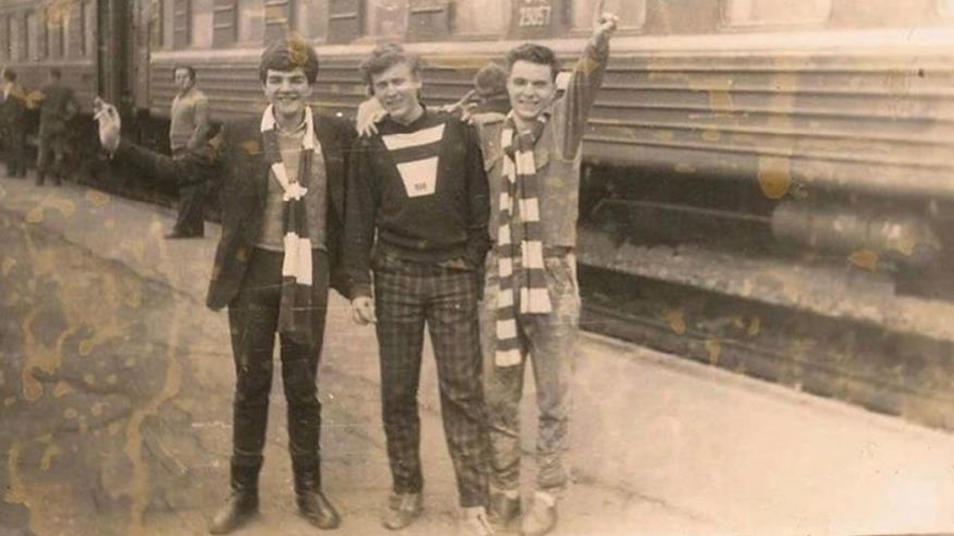 俄罗斯足球大战视频,俄罗斯足球打群架