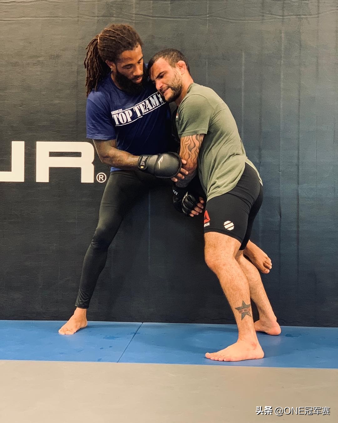 石拳出场,石拳出场曲