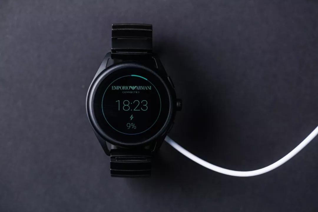 阿玛尼智能手表art5012评测,阿玛尼手表对比天王表