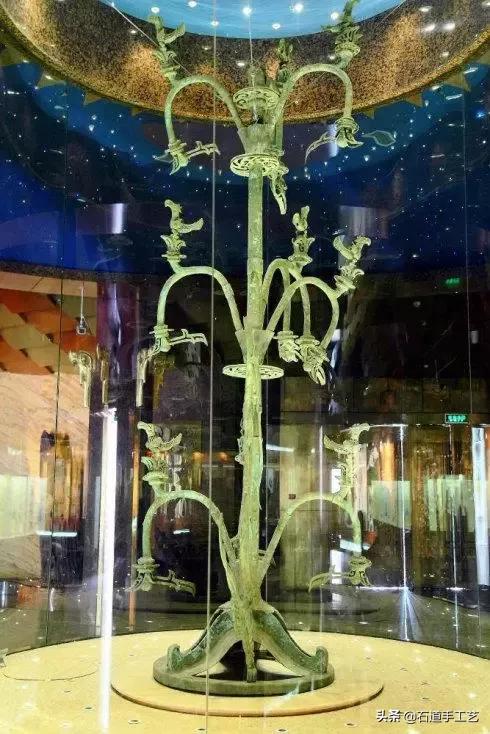 国家*物文**局说，这64件国宝永久禁止出国展览