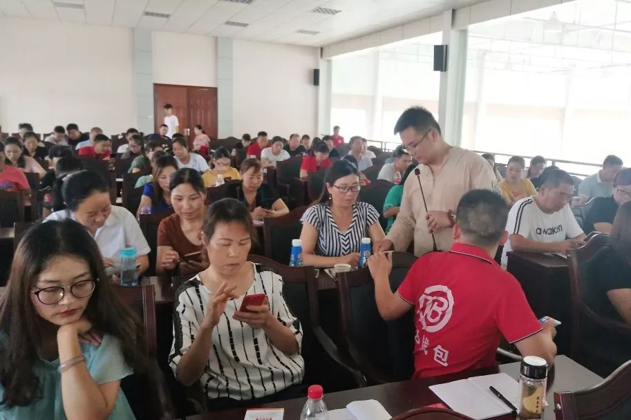 娄底抖音培训圆满成功,竹溪抖音培训补贴