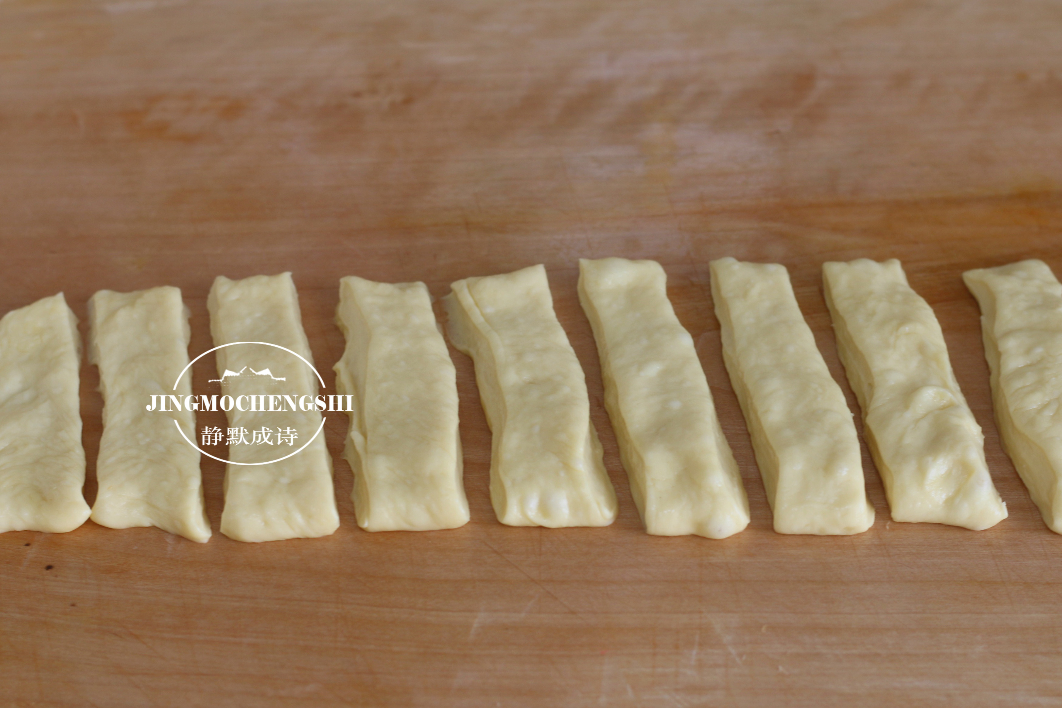 自己炸油条没有怪怪的味道,懒人自炸油条教程