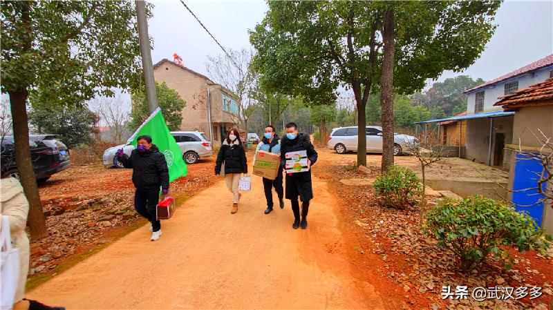 情暖万名孤寡老人公益活动,关爱孤寡老人爱心捐赠暖人心