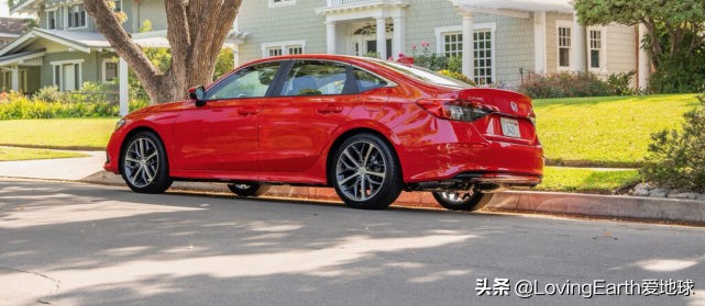 本田思域2022款还适合年轻人吗,2022年新款本田思域有什么缺点