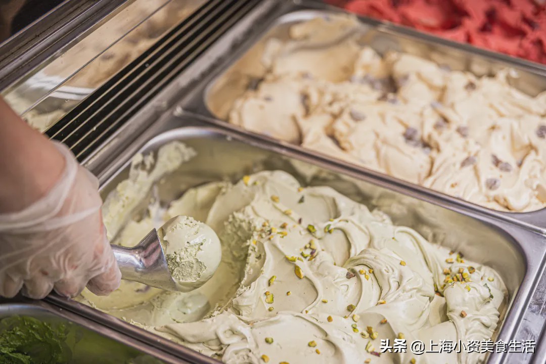 夏天的微醺感觉从一杯美酒开始,关于夏天的一切美好都藏在风景里