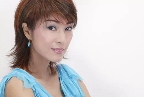 成龙和米雪是怎么样相爱的,成龙奥斯卡举办庆功宴米雪