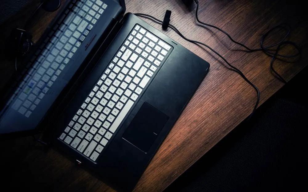 电脑一般关几次,电脑需要每天关闭吗