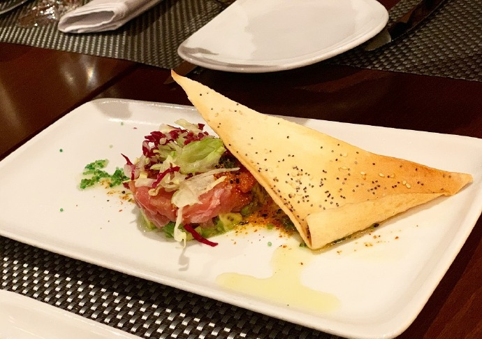 刘志轩球鞋,刘志轩穿的球鞋