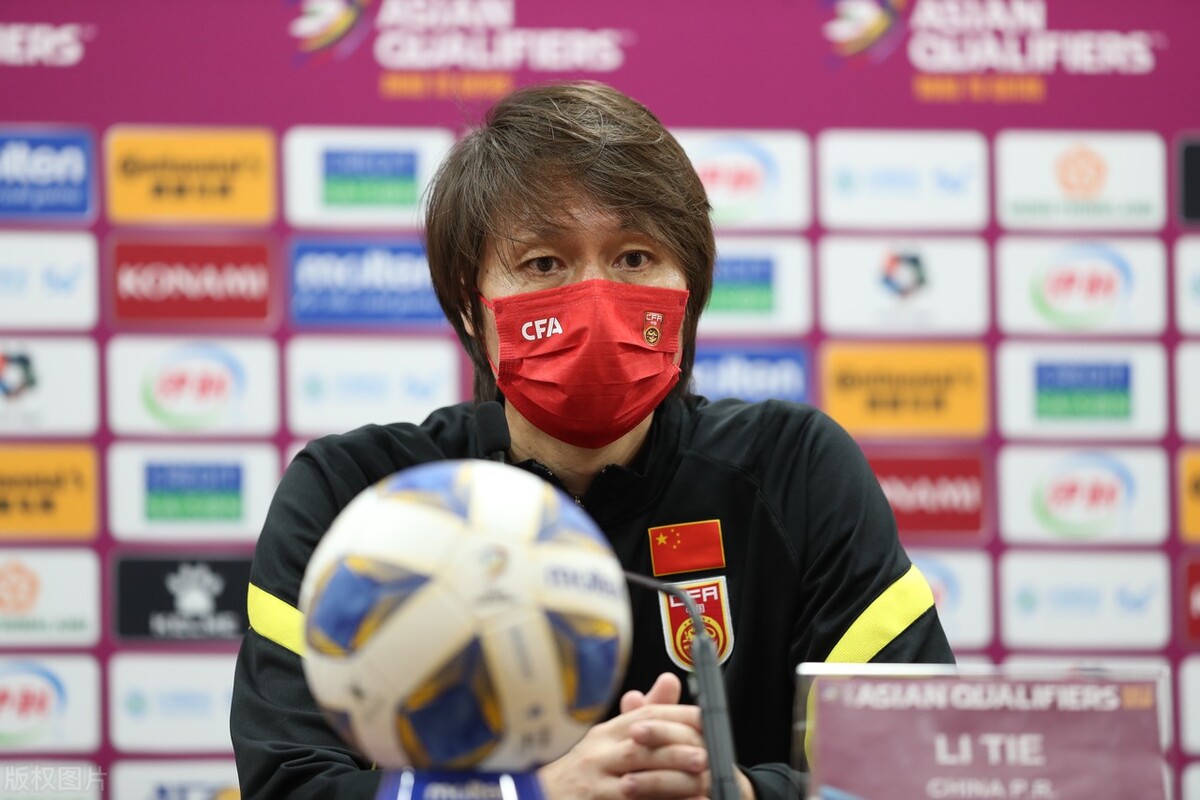 拍不好的中国电影，踢不好的中国足球