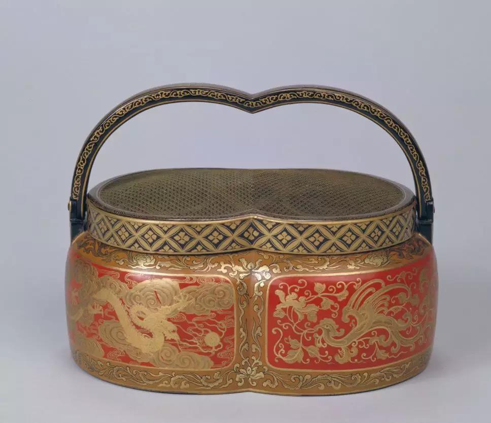 凤鸟变形纹样,各个时期凤鸟纹特点