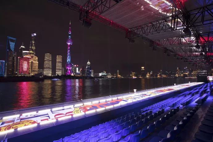 白百何有多霸气,白百何最新拍照姿势