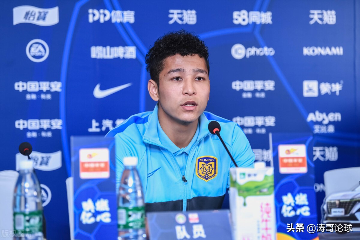 中国各地职业足球队,中国足坛职业足球队员