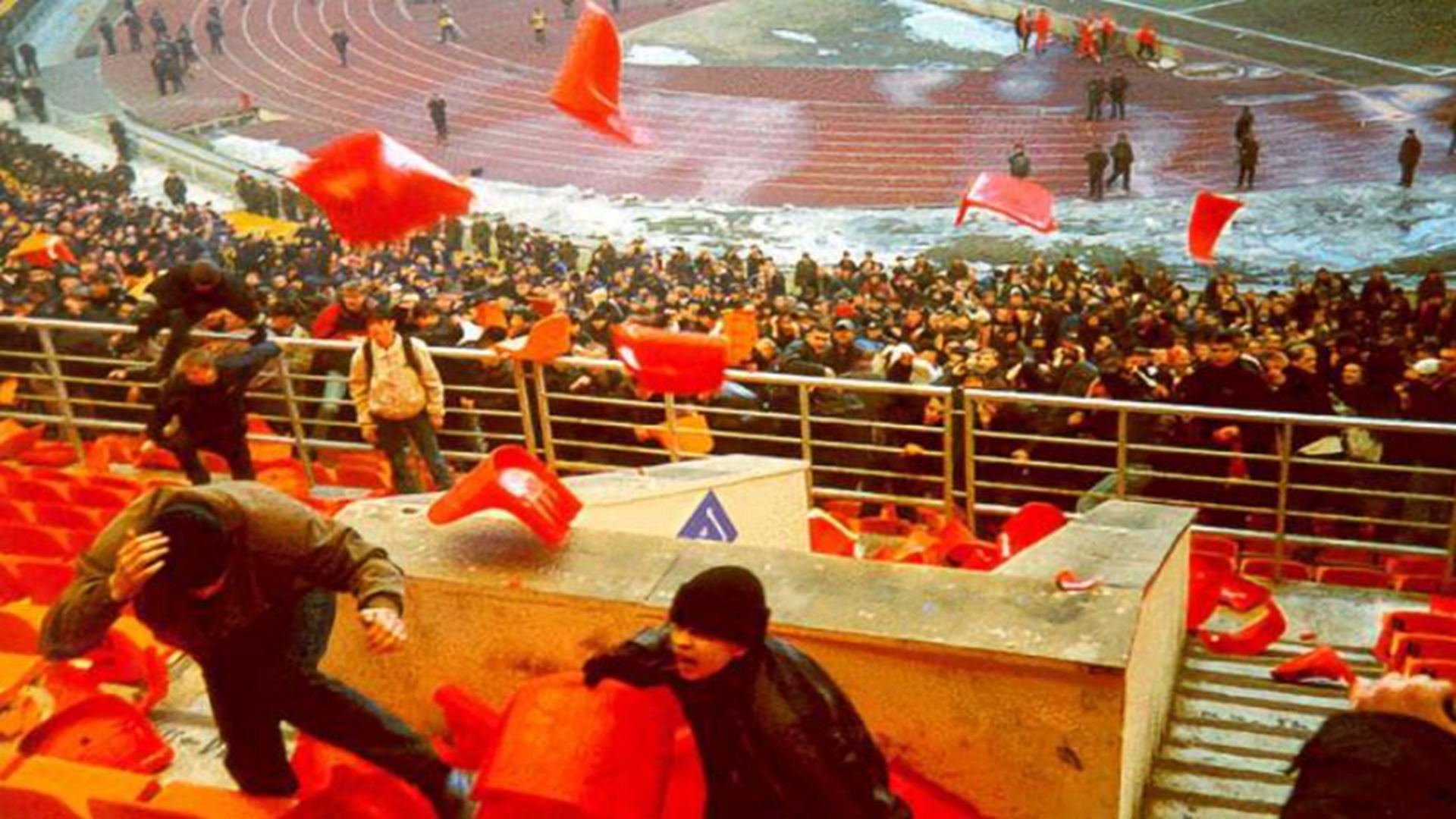 俄罗斯足球大战视频,俄罗斯足球打群架