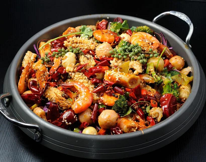 教你简单实用的方法做麻辣香锅,商用制作麻辣香锅最快的方法