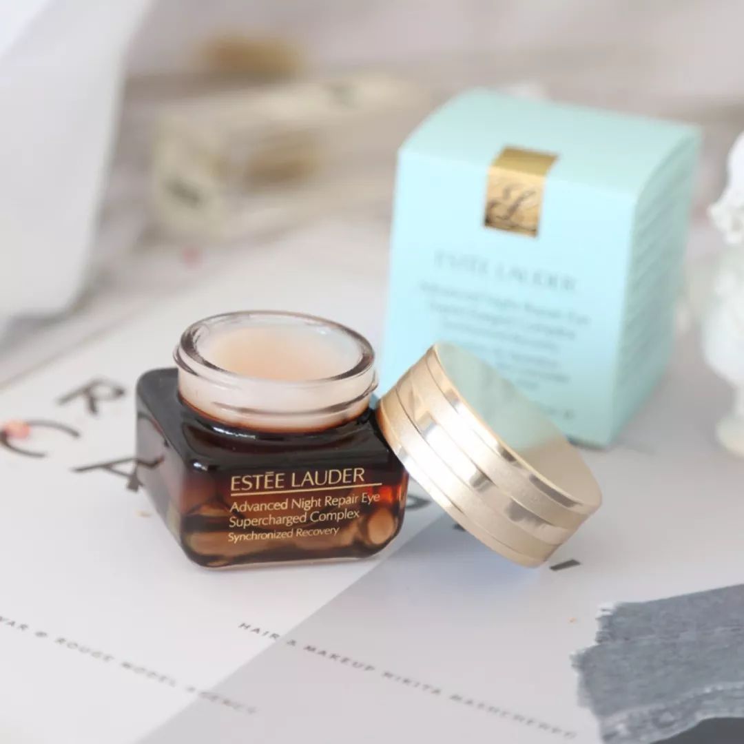 好用眼霜排行40-50岁抗皱眼霜推荐,好用的一款眼霜