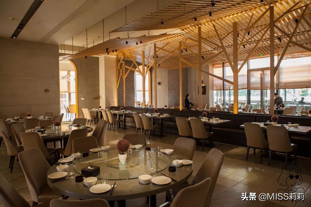 Lily姐的大咖朋友——重庆崽儿铜锣湾慕三哥