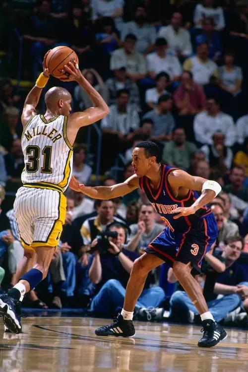 NBA纪实连载44：主宰94总决，乔丹不服者神经刀斯塔克斯是个疯子