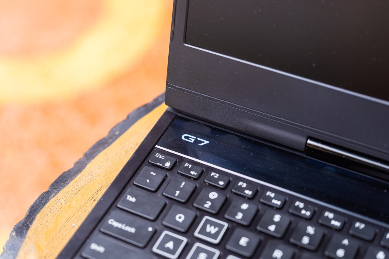 戴尔g7老版和新版,戴尔g7有什么缺点