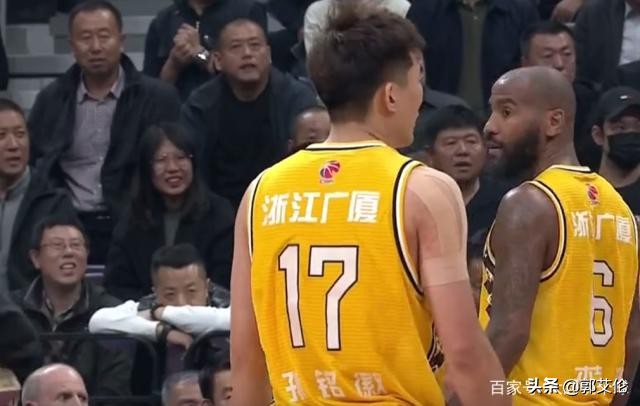 史蒂芬森孙铭徽假摔,孙铭徽和芬森