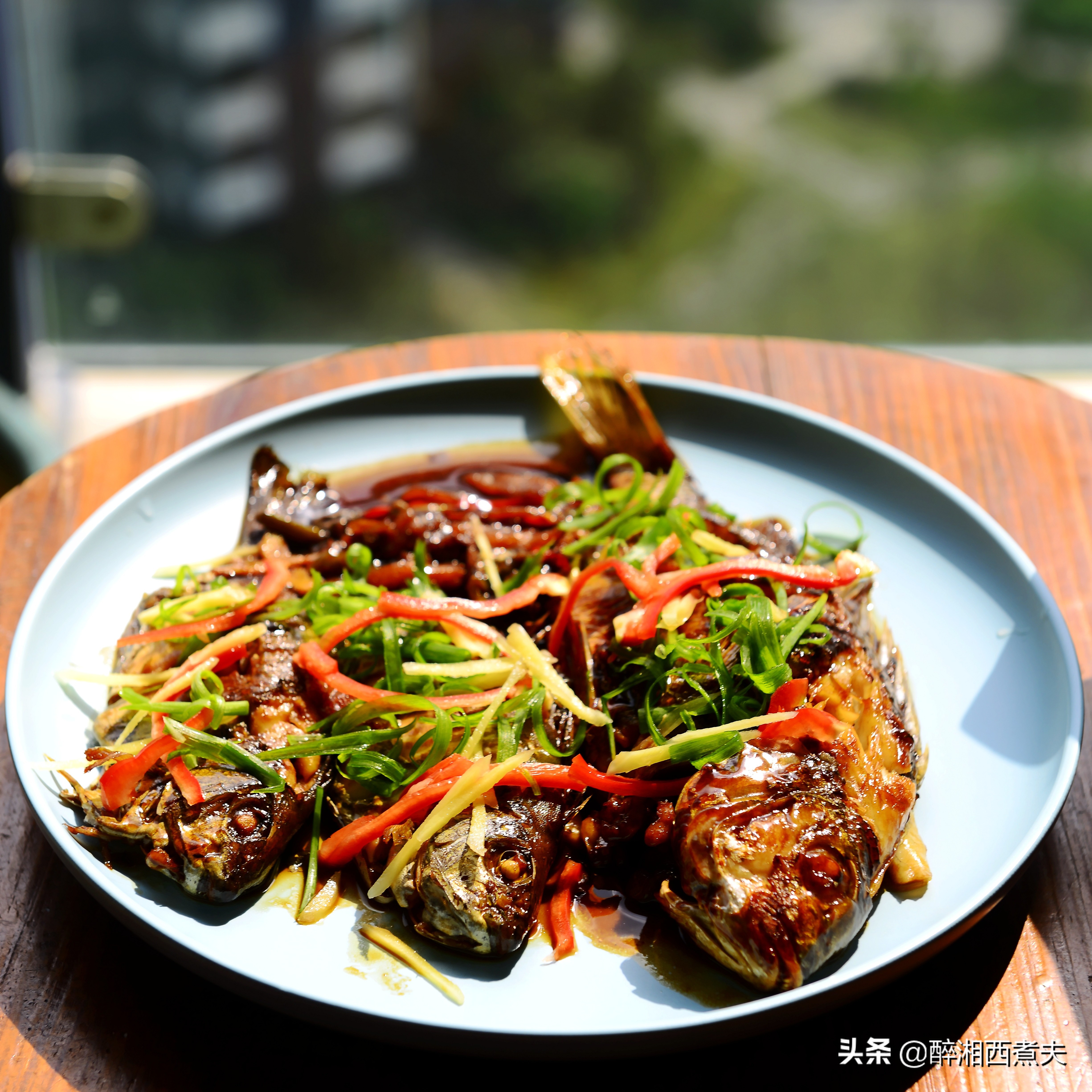 酱油水杂鱼最正宗做法,酸萝卜煮杂鱼