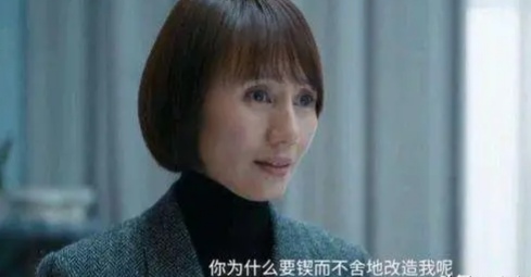 《囧妈》：为什么成年人的爱到最后却是满脸狰狞？