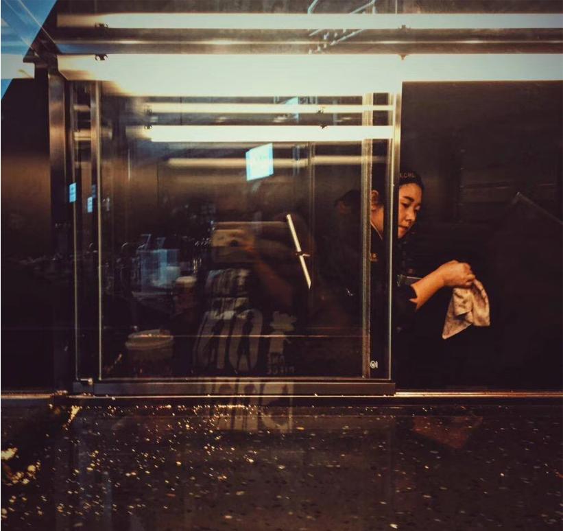 你现在快乐吗算得上幸福吧,你现在快乐吗用英语怎么说