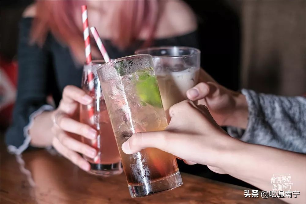 在南宁一家很出名的酒吧,南宁外国人开的酒吧