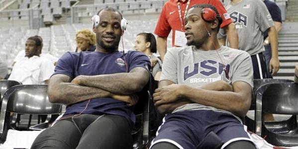 全球运动员年收入公布！詹姆斯9650万排第五，杜兰特报销仍进前十