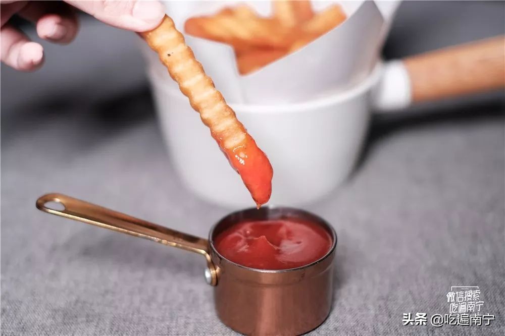 在南宁一家很出名的酒吧,南宁外国人开的酒吧