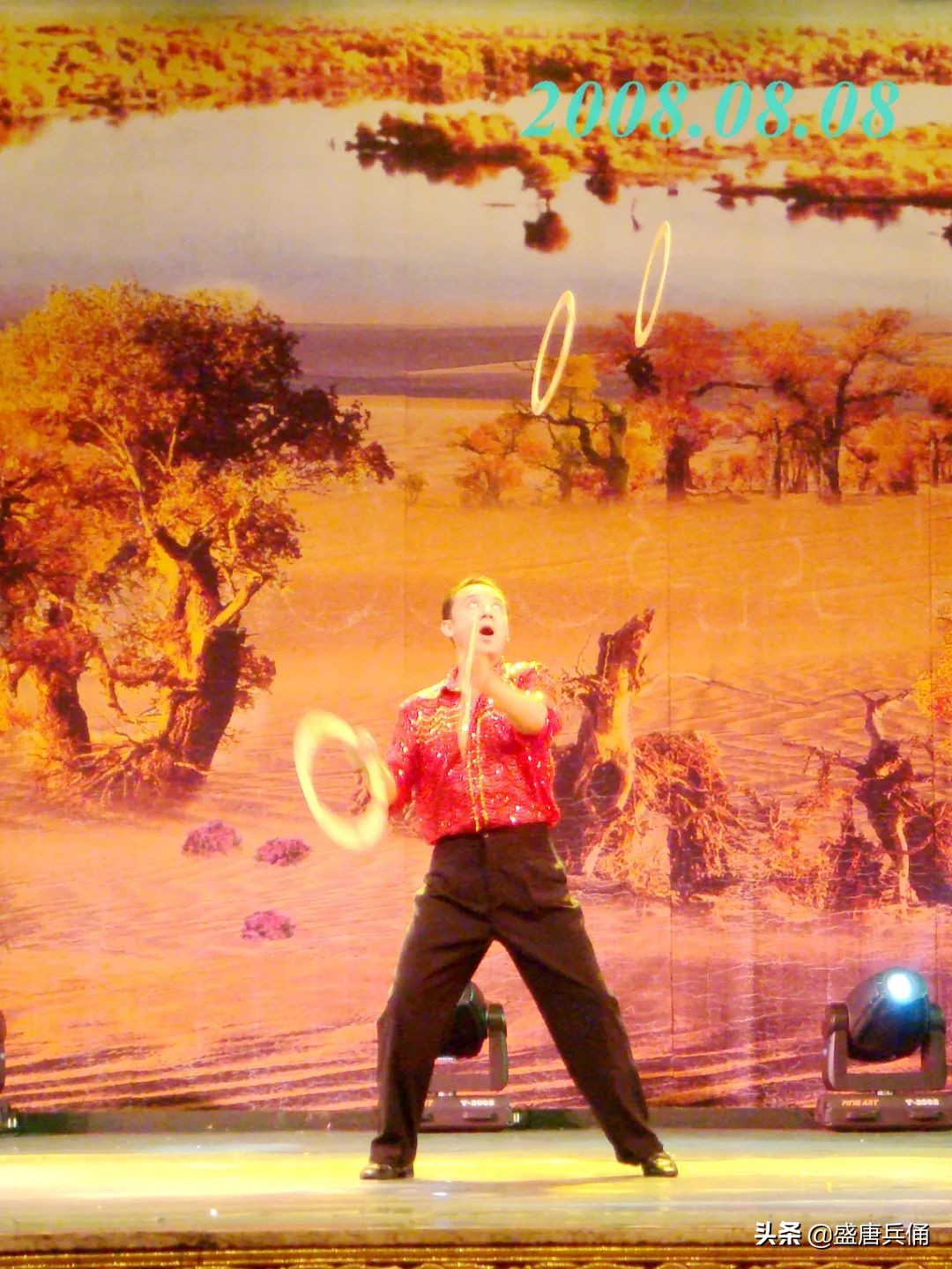 乌鲁木齐二道桥大巴扎民族风情,乌市二道桥国际大巴扎开街仪式