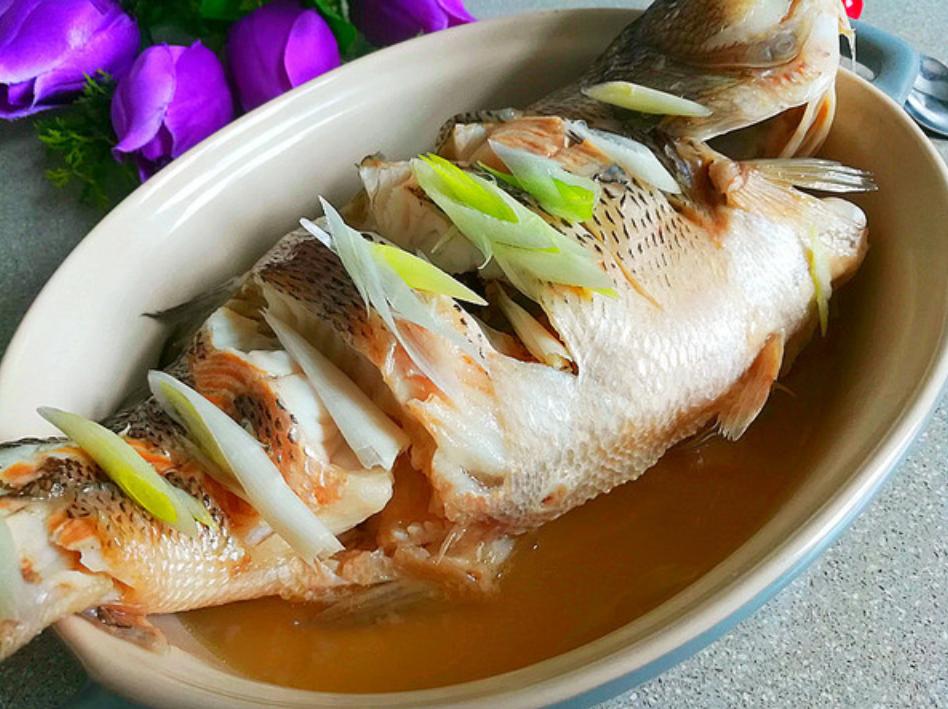 清蒸鱼没有蒸鱼豉油可以放生抽吗,做清蒸鱼直接用盐和料酒就错了