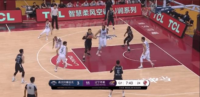 老叔回到辽宁主场,老叔一路走好的视频