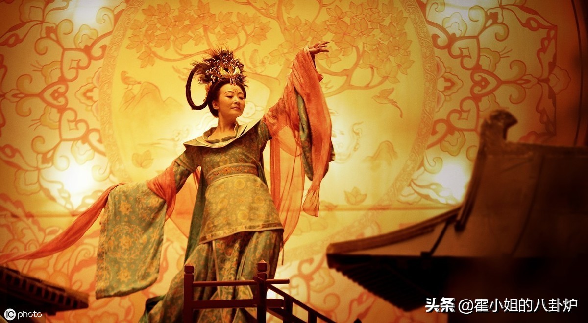 长安十二时辰杨贵妃在哪,长安十二时辰里的杨贵妃什么样子