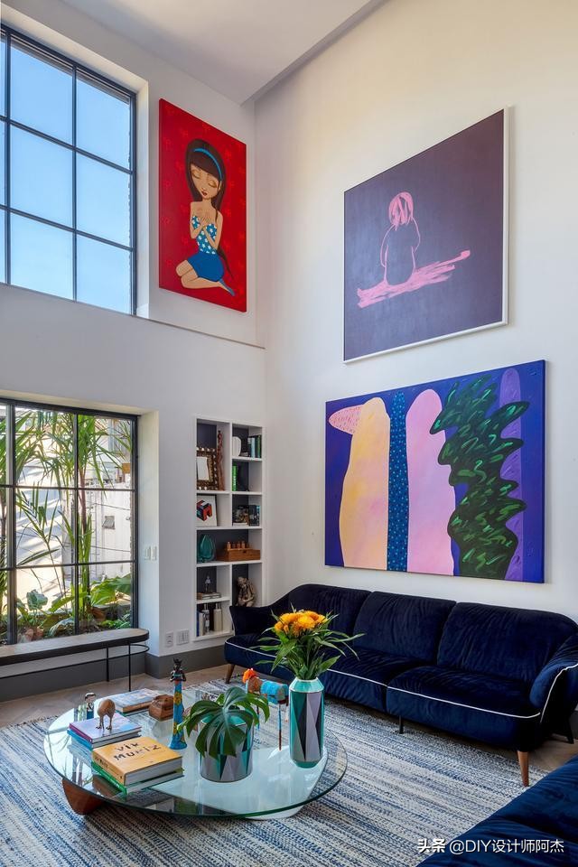 闺蜜狠砸300万买套200平别墅，露台直通客厅砌浴缸，看完不想走了